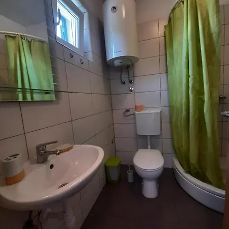Borna Apartament *